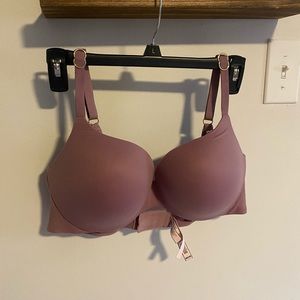 36DD incredible By VS perfect shape bra